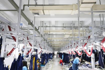 厲害了，我的客戶(hù)！這個(gè)服裝廠(chǎng)里面有博覽館?還是AAA級(jí)景區(qū)！ 衣拿智能官方 5月18日